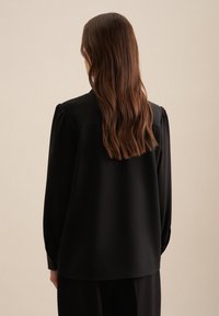 Seidensticker Overhemdblouse - black