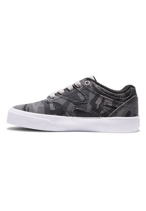 KALIS VULC-ADBS300355 - Tenisky - black camo