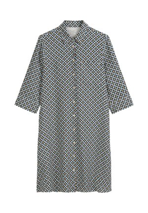 Een knoopsluiting overhemd met een geometrisch patroon in tinten blauw, zwart en geel. Het heeft een kraag en driekwart mouwen.