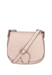 Borsa a tracolla in pelle beige con forma arrotondata, chiusura a scatto, cinturino regolabile e dettagli in metallo argentato. Texture liscia.