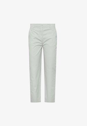 Jasnoszare, proste spodnie wykonane z gładkiej bawełny. Posiadają zamek błyskawiczny i szlufki na pasek, bez widocznych wzorów czy akcentów.