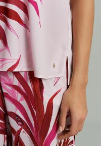 B by Ted Baker Pidžamas komplekts - pink floral
