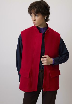 HOODED CACHET  - Vesta - red