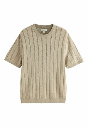Béžový krátky pletený sveter s vertikálnymi žebrovanými pruhmi, okrúhlym výstrihom a stredne veľkou etikietou vo vnútri goliera.