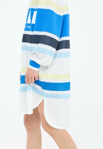 BALL BAMARNI DRESS - Hverdagskjole - blanc de blanc