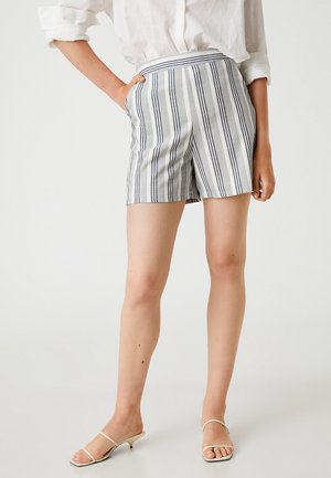Shorts - white
