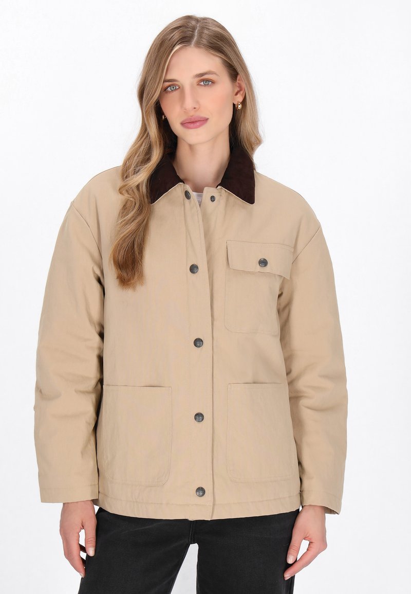 DreiMaster Chaqueta fina - beige