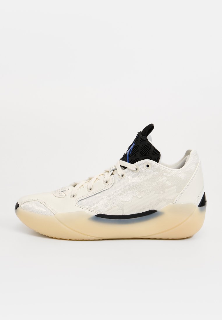 AIR JORDAN XXXIX