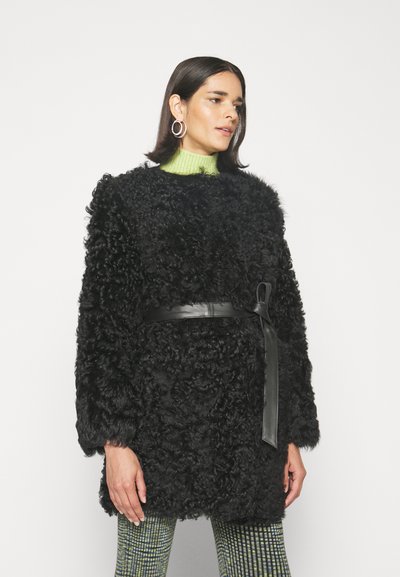 STUDIO ID ROMY TIGRADO SHEARLING COAT - Κοντό παλτό - black silky