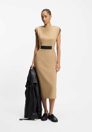 DETIRA1 - Jerseykleid - light beige five