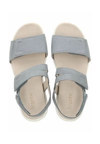 Szare sandały z dwoma szerokimi paskami wykonanymi z gładkiej skóry, z teksturowaną wkładką i lekką gumową podeszwą zapewniającą przyczepność.