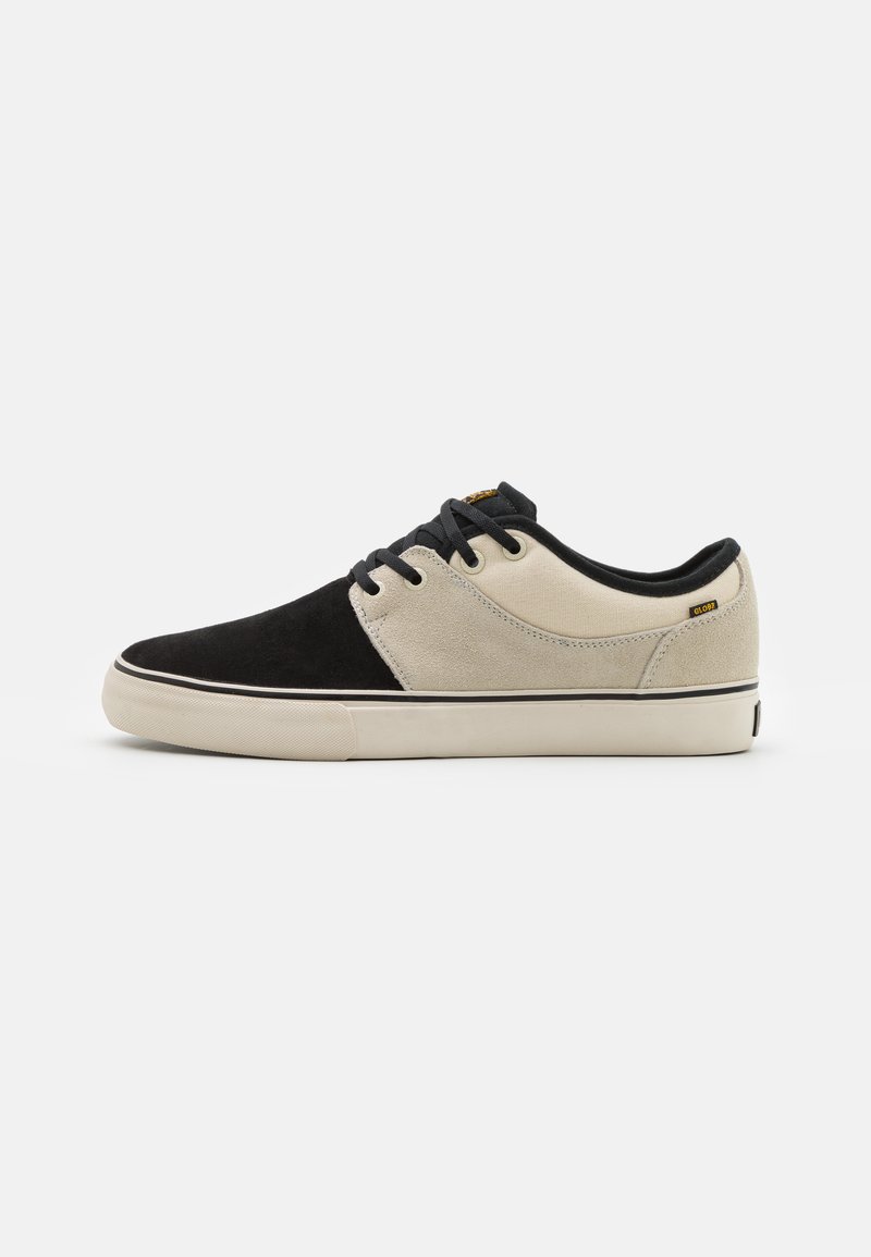 Globe MAHALO - Sapatilhas - black/off-white