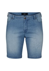 Pantalones cortos de mezclilla en azul claro, con un diseño clásico de cinco bolsillos, costuras cosidas y un cierre de botón en la parte delantera.