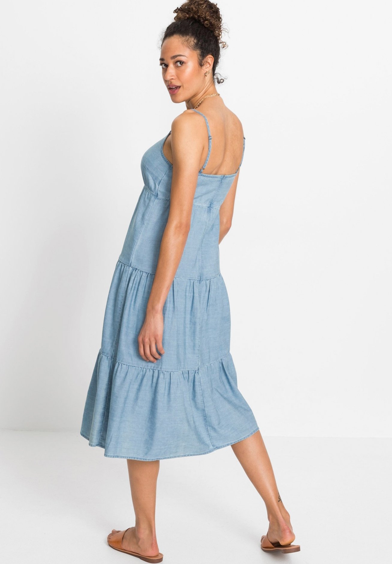 bonprix Vestito di jeans - blau/celeste - Zalando.it