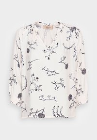 Witte blouse met een V-hals, lange mouwen met verzamelde manchetten en donkerblauwe bloemenpatronen overal. Lichtgewicht, gladde stof.