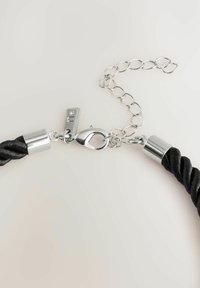 Unausgewählt, silver tone