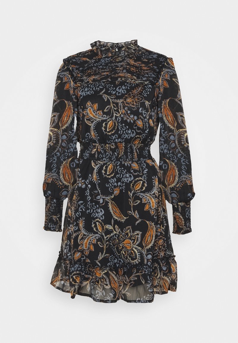 Robe noire à fleurs avec des manches longues, un col froncé et une taille élastique. Présente des motifs paisley orange et bleu et un ourlet superposé.