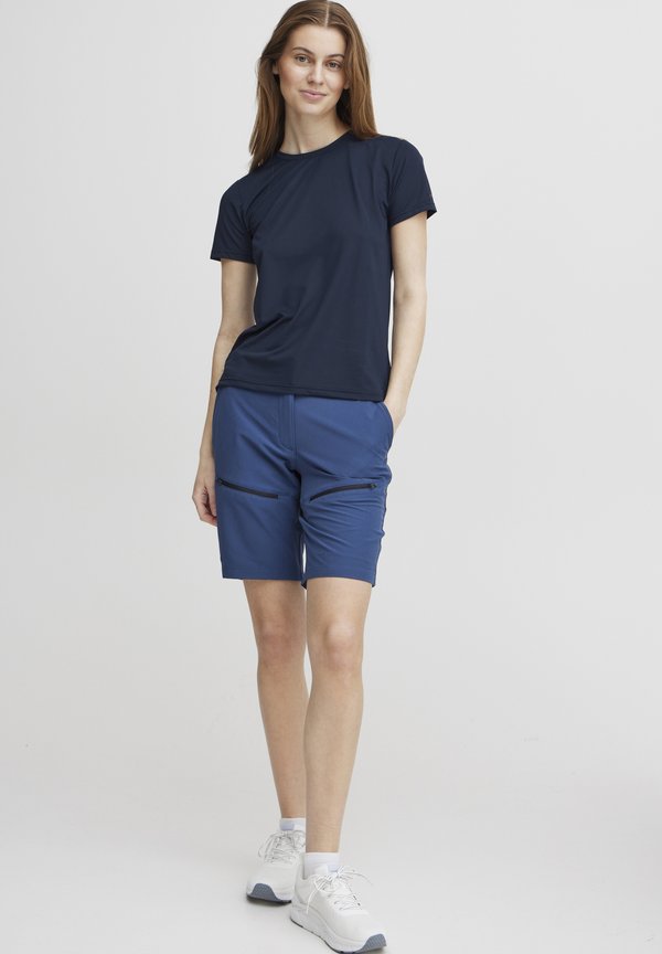 NBELWINA - Basic T-shirt3