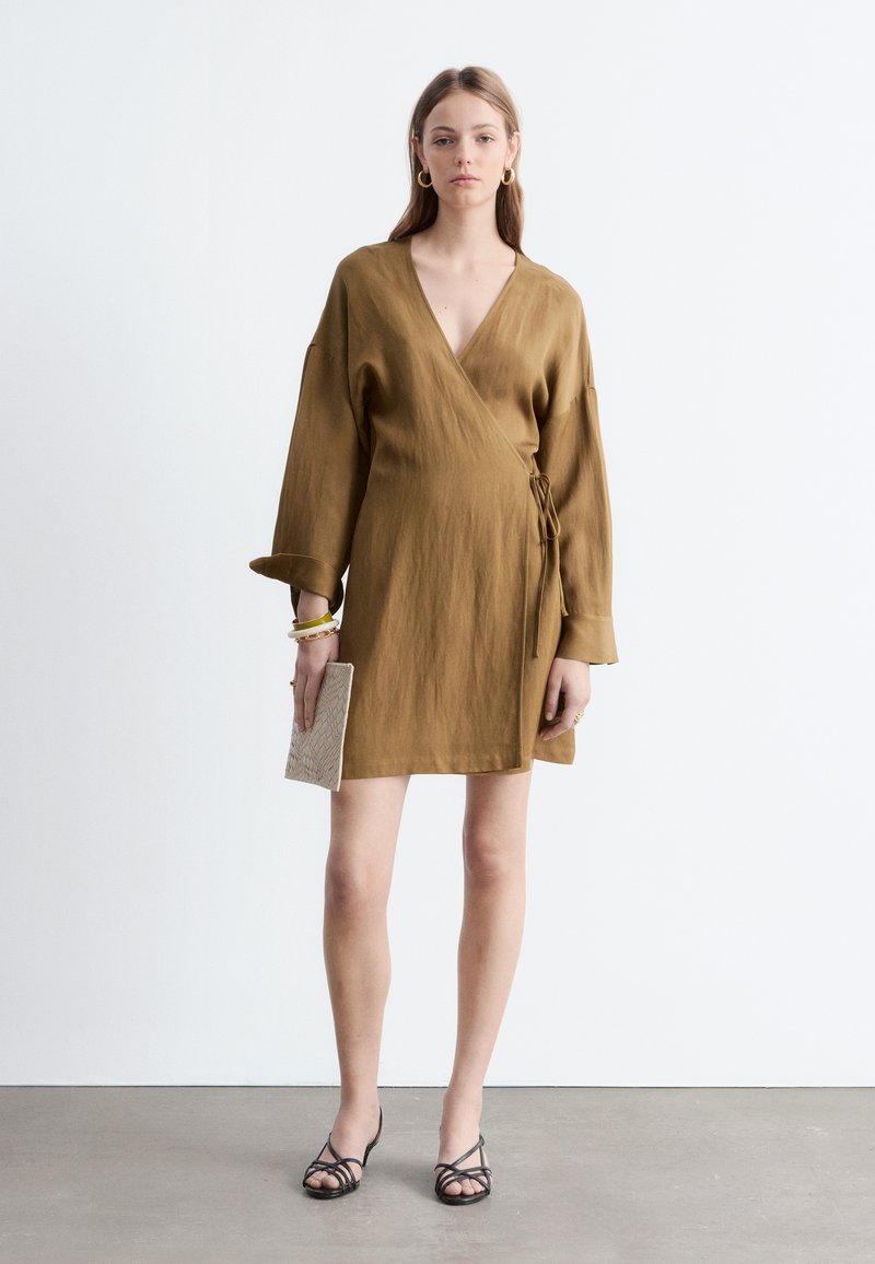& OTHER STORIES & OTHER STORIES MINI WRAP DRESS - Robe de jour