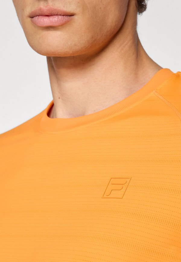 Sports T-shirt - oriole3