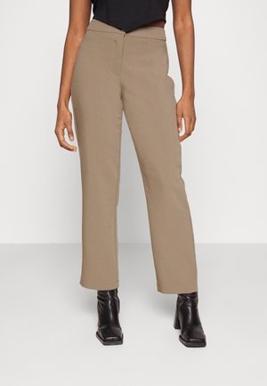 Object Petite OBJSIGRID CASSIE PANT - Παντελόνι - fossil