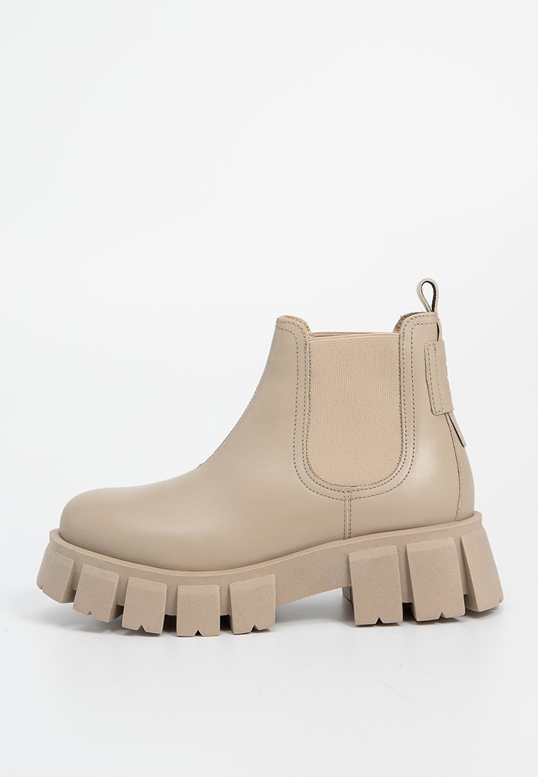 Marc O’Polo Enkellaarsjes met plateauzool beige Marc O’Polo Enkellaarsjes met plateauzool beige