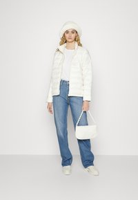 Pepe Jeans ROBYN - Calças de ganga de corte relaxado - denim