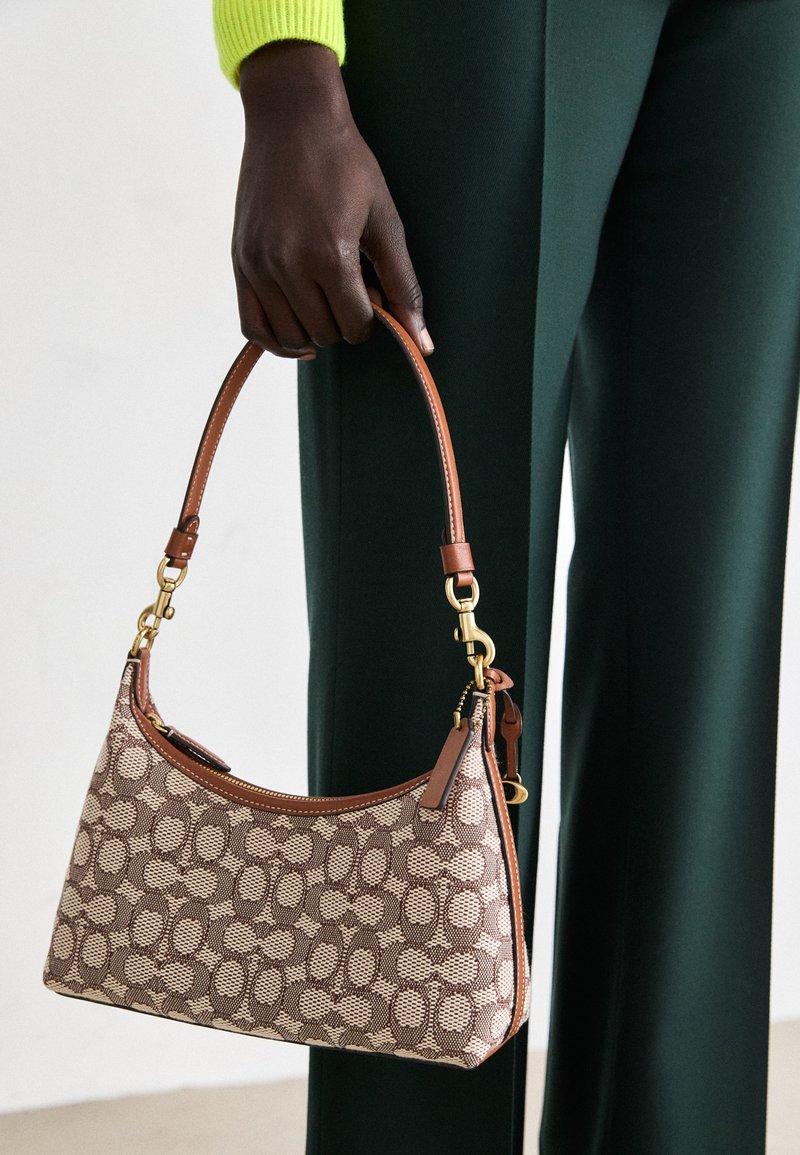 Burnish Color Code COACH JULIET SHOULDER BAG 25 IN SIGNATURE TEXTILE JACQUARD - Handbag ...