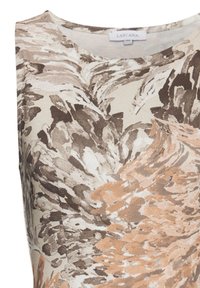 Ärmelloses Oberteil mit Blumenmuster in sanften Brauntönen, Taupe und einem Hauch von Pfirsich. Weicher, strukturiert Stoff mit rundem Halsausschnitt und lockerer Passform.