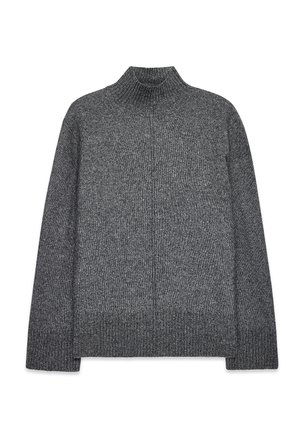 Tmavosivý pletený sveter s vysokým golierom, dlhými rukávmi, rebrovanými manžetami a lemom, položený na bielom pozadí.