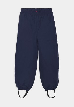 Granatowe spodnie z elastyczną talią i ściągaczami u dołu nogawek oraz czarnymi paskami na stopy, zaprojektowane dla pewnego dopasowania i aktywności na zewnątrz.