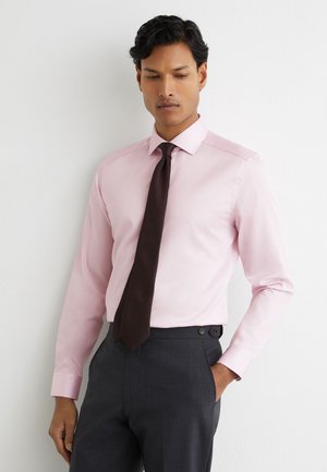Reiss Business skjorter - pink