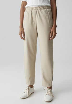 OPUS CITY PANTS IN FINE MELANGE LOOK - Stoffhose - soft oat