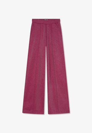Wijdvallende broek in een magenta stof, met een gestructureerd oppervlak, geplooide voorkant en een elastische tailleband voor een verstelbare pasvorm.