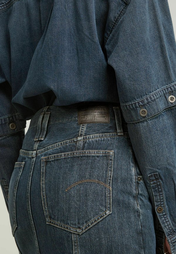 VIKTORIA - Denim skirt - worn in indigo gear3