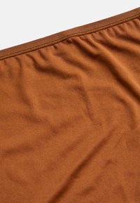 Marks & Spencer 5PP NVPL NEU FB brązowy