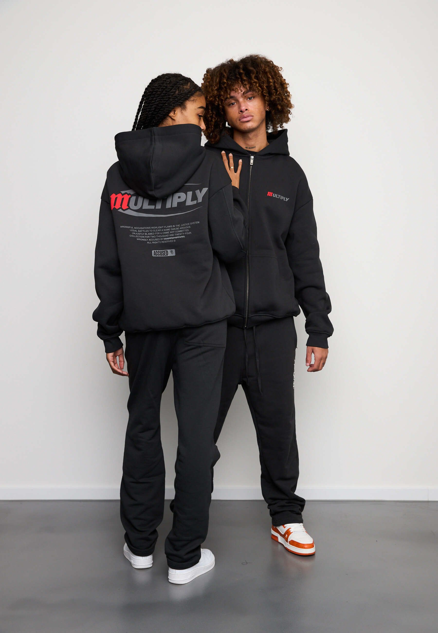 Zip-up sweatshirt