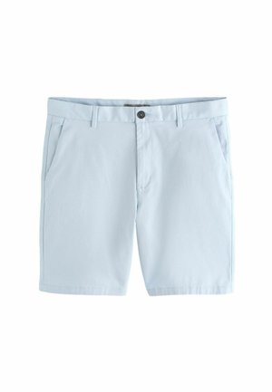 Șorturi ușor albăstrui pentru bărbați, cu bucle pentru curea, nasture frontal, fermoar și buzunare laterale pe fundal alb.
