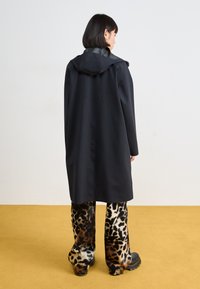 Nike Sportswear Trench - black