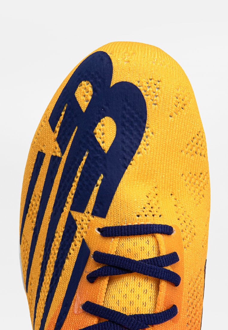 Spikes