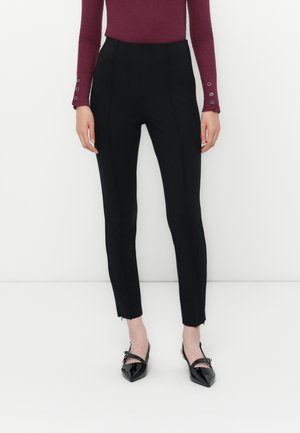 Pantaloni - black