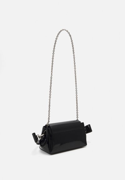 Vivienne Westwood HAZEL  czarny