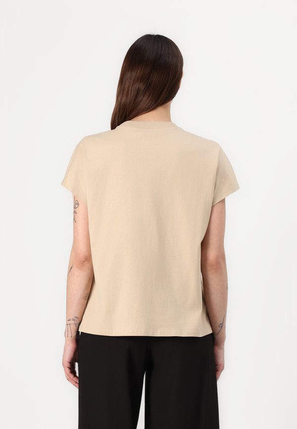 SIGNATURE - Print T-shirt - hummus4