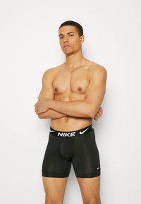 Nike Underwear ESSENTIAL 3 PACK - Úzké boxerky - team red/wolf grey/black