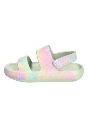 Pastelowa sandałka tie-dye z odkrytymi palcami, dwoma regulowanymi paskami na stopie i jednym wokół pięty, płaska wyściełana podeszwa.