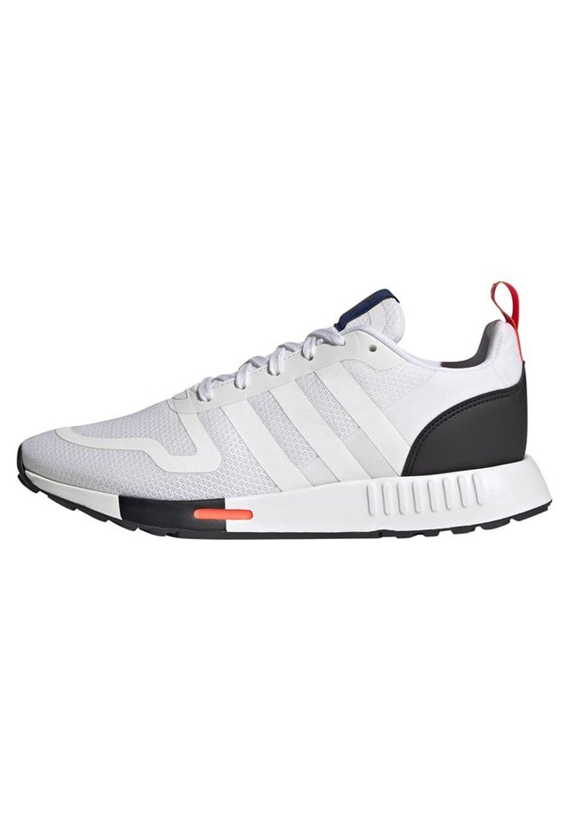 SMOOTH RUNNER SHOES - Sneaker low - white