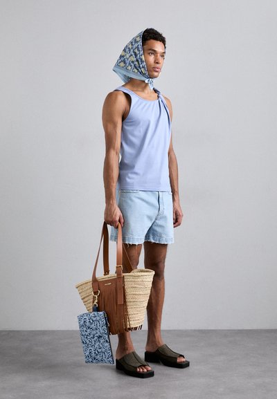 Palomo PALOMO X ZALANDO EXCLUSIVE VERBENA POCKET SQUARE UNISEX - Foulard - blue