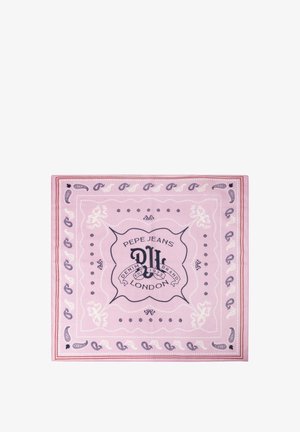 Carré rose avec des motifs paisley et noeuds, affichant le texte "Pepe Jeans London Denim Brand Est. 1973" au centre.