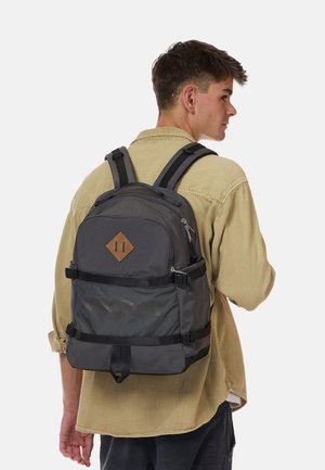 JanSport, SMALL SEATTLE PACK UNISEX - Tagesrucksack - smokey grit