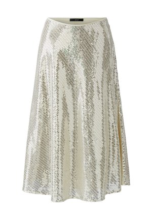 Jupe midi évasée en sequins argentés avec une taille haute et une légère évasement, dotée d'une ceinture lisse et d'une texture scintillante réfléchissante.